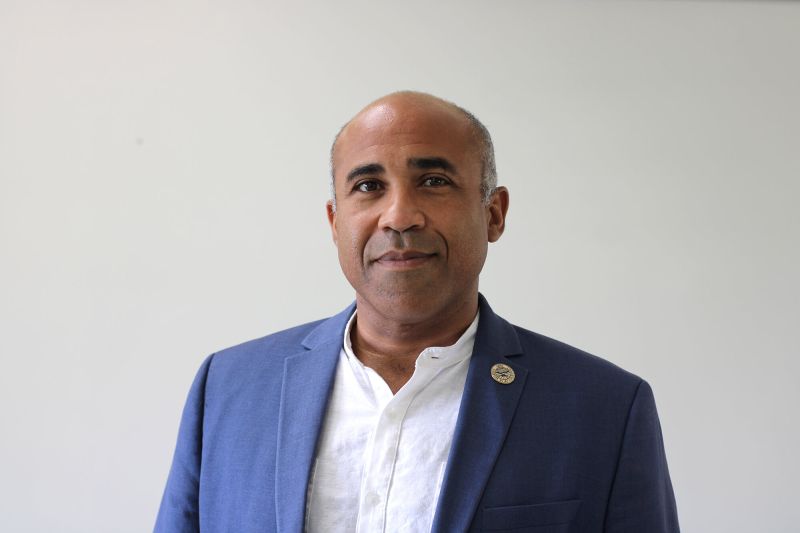 Dr. Antonio Carmona Báez