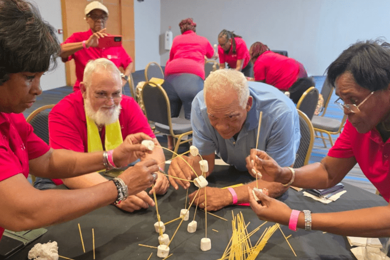 Black Yellow Modern Computer Courses Poster